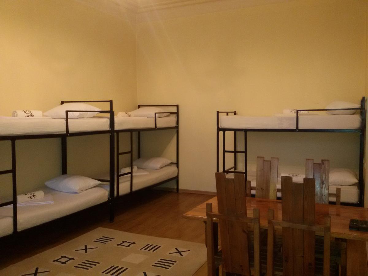 Mar Nero Hostel Batumi Exterior photo